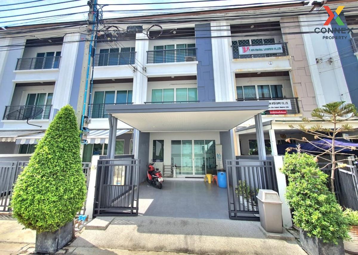 ขายทาวน์โฮมพัฒนาการ ศรีนครินทร์ : ขายทาวน์เฮ้าส์/ทาวน์โฮม  บ้านกลางเมือง เอส - เซ้นส์ ศรีนครินทร์ หนองบอน เขต ประเวศ กรุงเทพ CX-104437