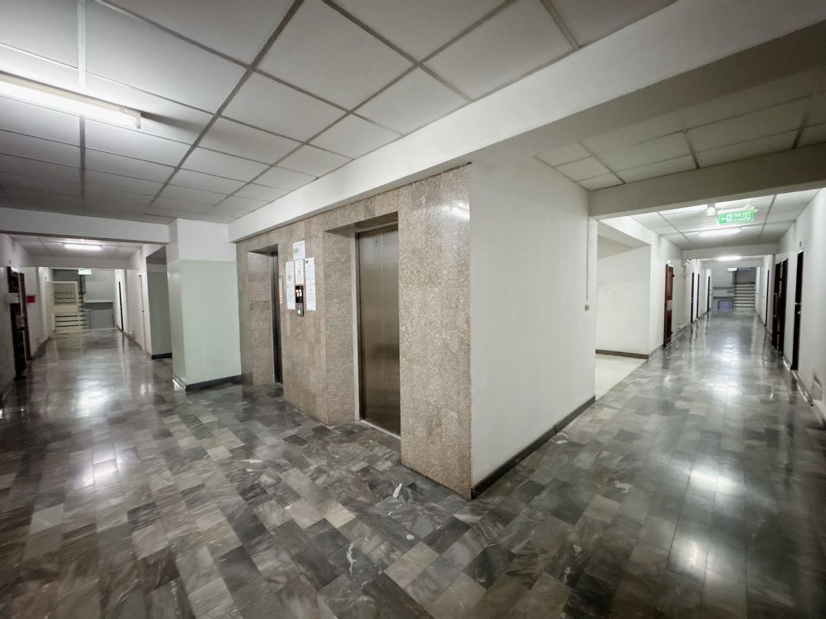 ขายคอนโดเกษตรศาสตร์ รัชโยธิน : ห้องใหญ่ 38 ตารางเมตรคอนโดติดรถไฟฟ้า สถานีรัชโยธิน เฟอร์ครบ พร้อมอยู่ วิวโล่ง ถูก  2.15 ลบ.    (P-431)