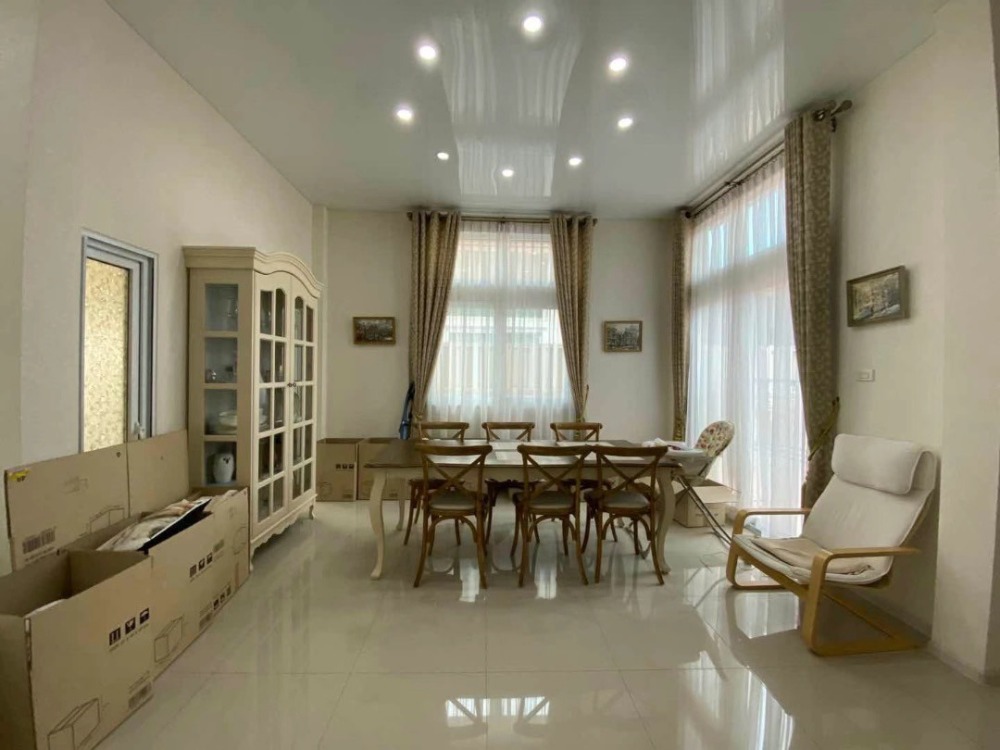 ขายบ้านพัทยา บางแสน ชลบุรี สัตหีบ : For sale  house Classic garden home 3 Bed ready to move in (S03-1893S)