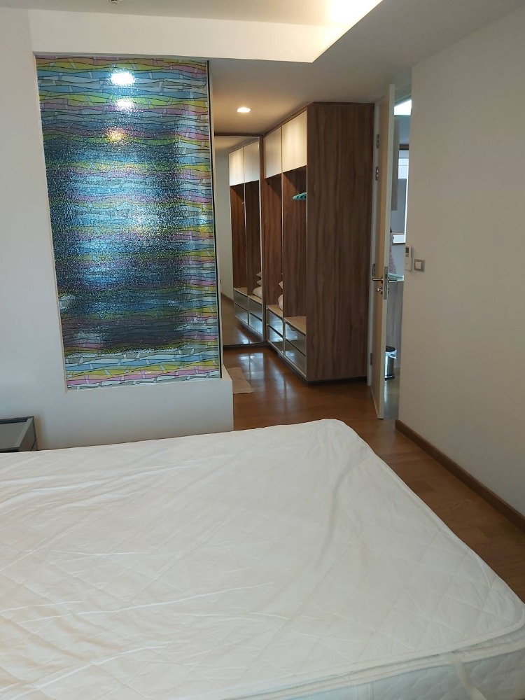 ขายคอนโดสุขุมวิท อโศก ทองหล่อ : For sale condo Via sukhumvit 31 fully furnished (S15-22174)