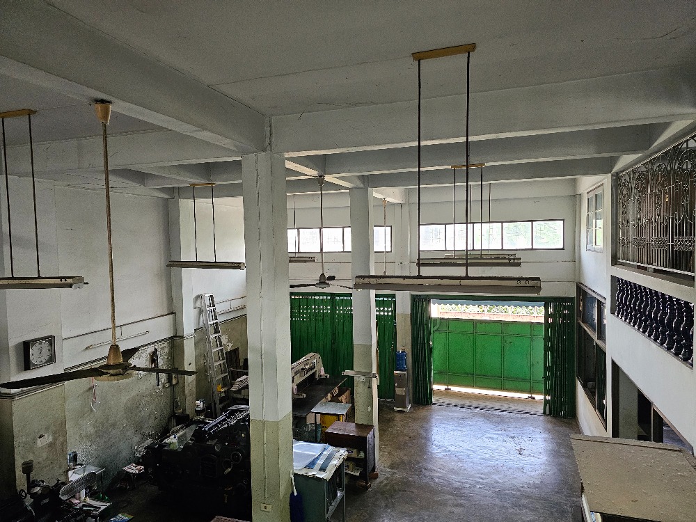 For SaleShop HouseBang kae, Phetkasem : 3-unit commercial building, Soi Petchkasem 88, 500 m. from Petchkasem Road, near Lak Song MRT Station