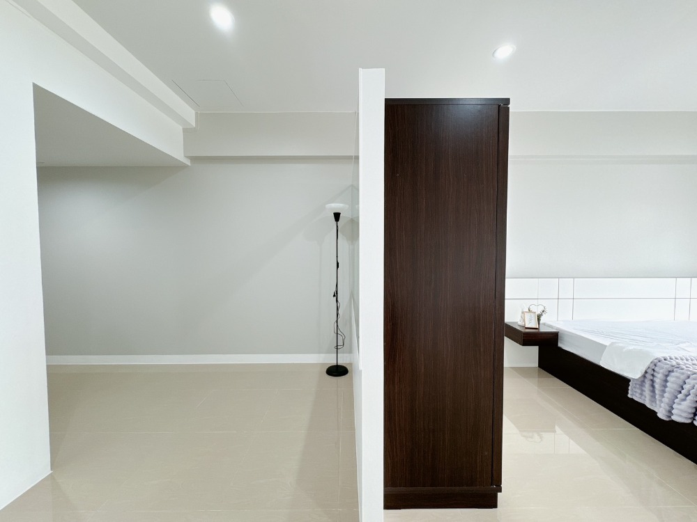 ขายคอนโดเกษตรศาสตร์ รัชโยธิน : ห้องใหญ่ 38 ตารางเมตรคอนโดติดรถไฟฟ้า สถานีรัชโยธิน เฟอร์ครบ พร้อมอยู่ วิวโล่ง ถูก  2.15 ลบ.    (P-431)