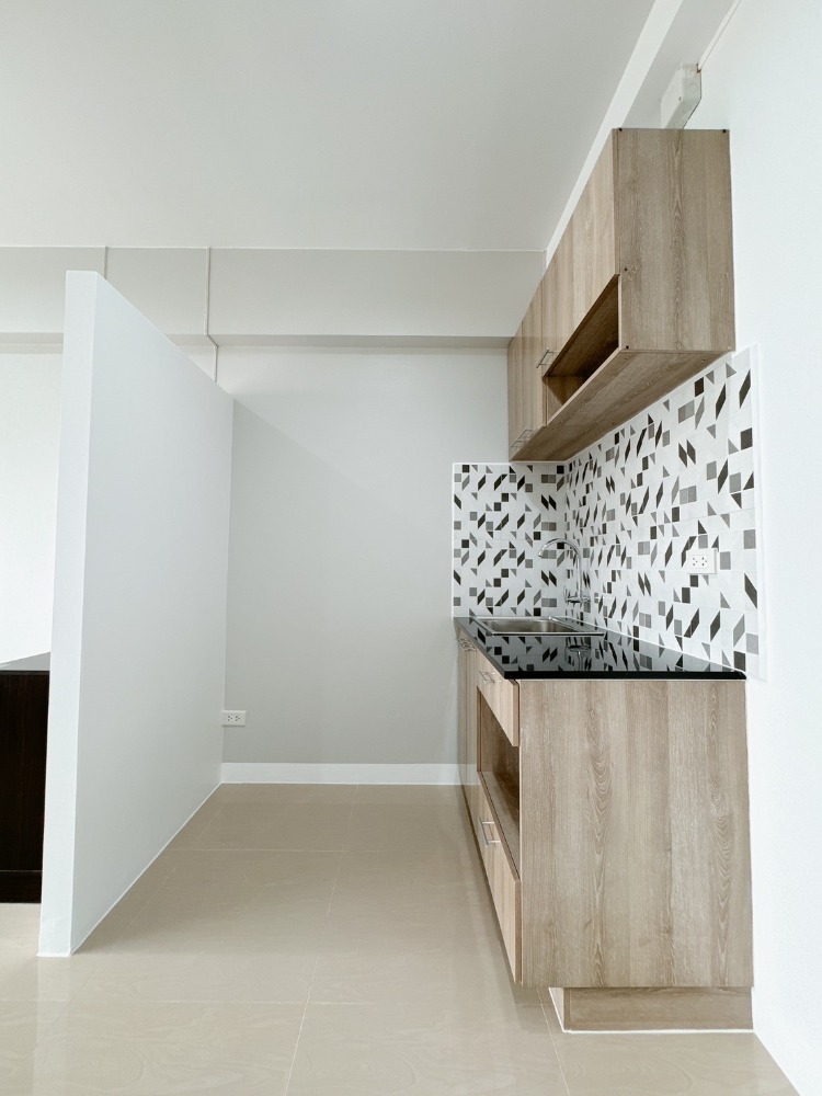 ขายคอนโดเกษตรศาสตร์ รัชโยธิน : ห้องใหญ่ 38 ตารางเมตรคอนโดติดรถไฟฟ้า สถานีรัชโยธิน เฟอร์ครบ พร้อมอยู่ วิวโล่ง ถูก  2.15 ลบ.    (P-431)