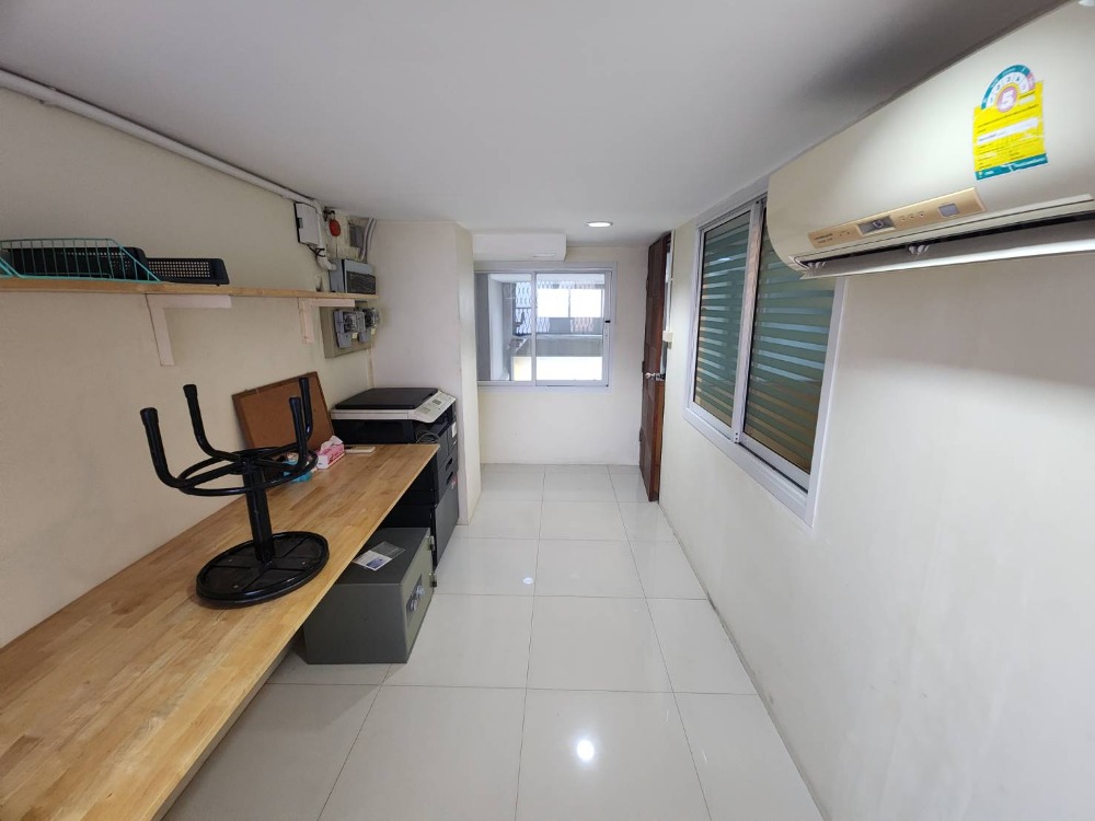 ขายอาคารพาณิชย์บางนา แบริ่ง ลาซาล : ขายอาคารพาณิชย์ โซนศรีนครินทร์ ใกล้ ใกล้รถไฟฟ้า ศรีลาซาล 3 นาที