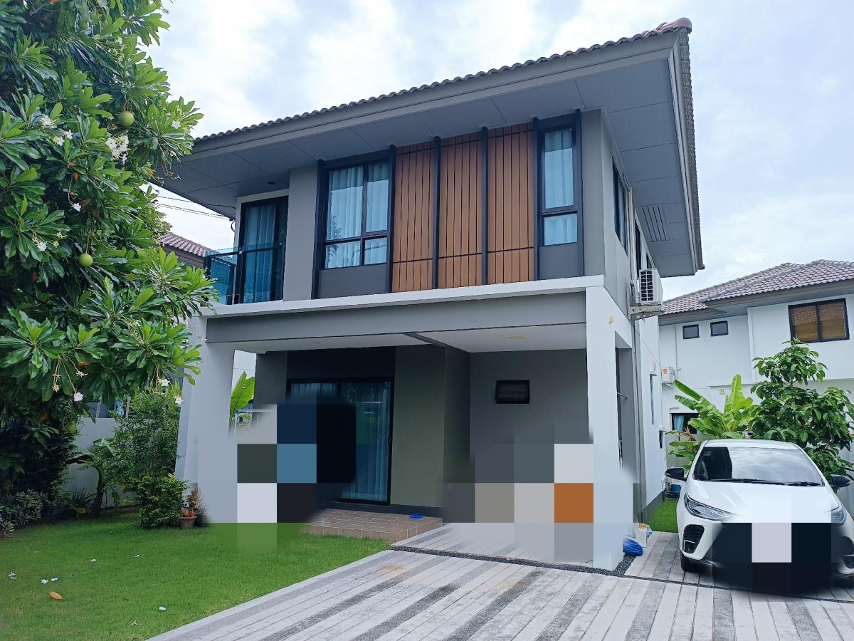 For SaleHouseBangna, Bearing, Lasalle : Owner selling himself, 2 -storey detached house, Burasiri Village, Bang Na 6.5 million
