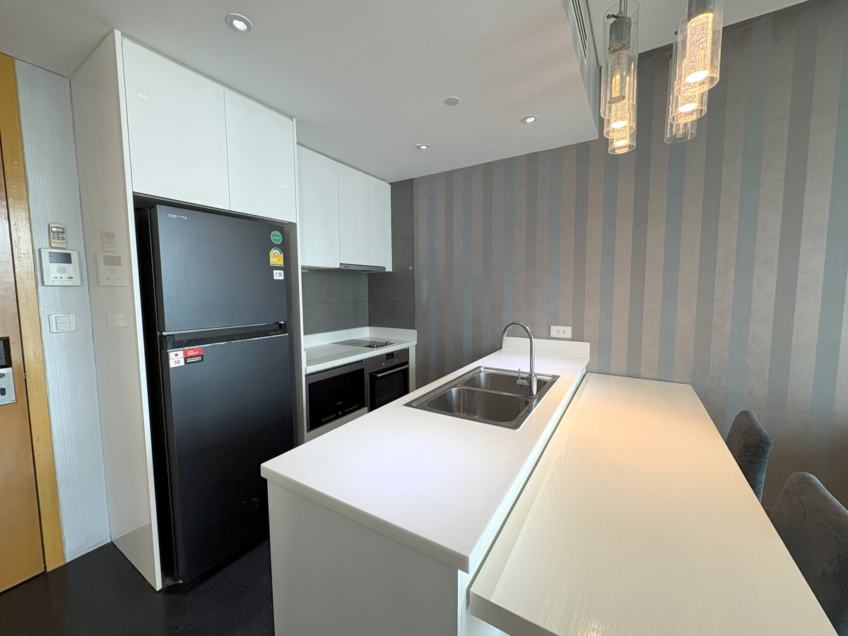 ขายคอนโดสุขุมวิท อโศก ทองหล่อ : For Sale : Aequa Sukhumvit49 1BB ถูกสุดในตึก 56.57 sqm 8.8 MB Call: 0635925888