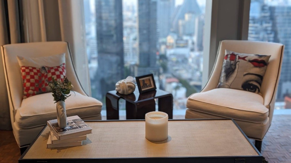 For RentCondoSathorn, Narathiwat : 💥CP-1831💥The Ritz - Carlton Residences at MahaNakhon  👉Line : @expertcondo