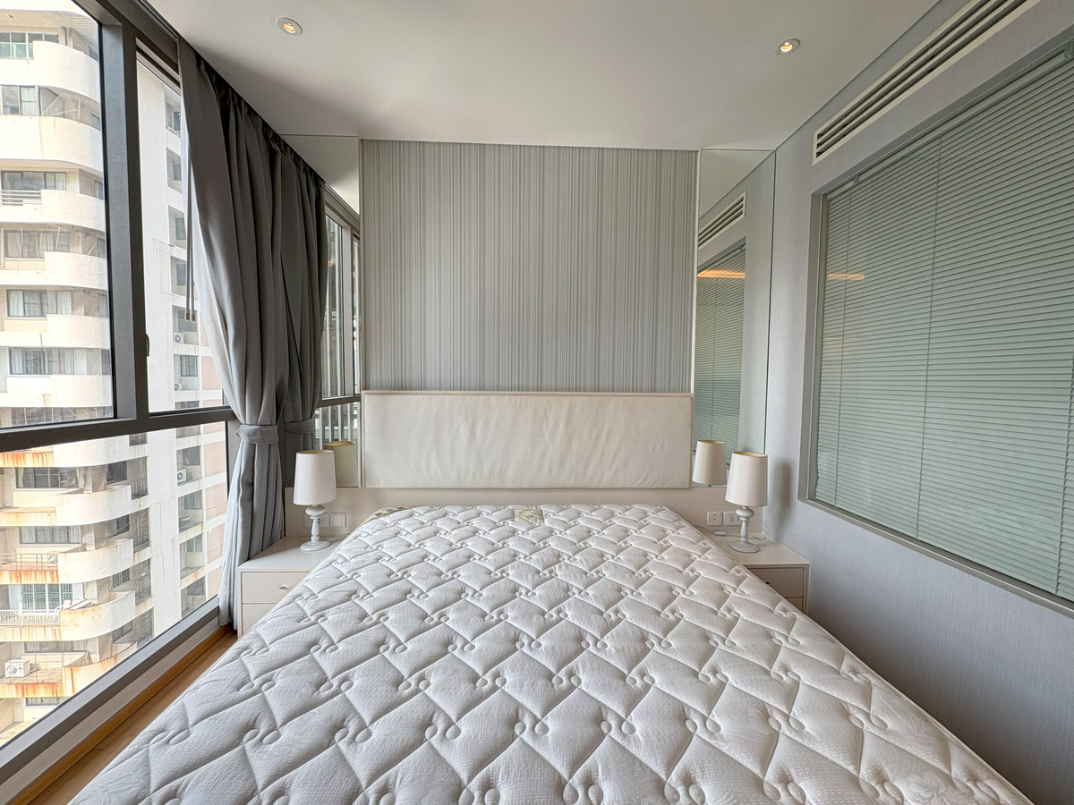 ขายคอนโดสุขุมวิท อโศก ทองหล่อ : For Sale : Aequa Sukhumvit49 1BB ถูกสุดในตึก 56.57 sqm 8.8 MB Call: 0635925888