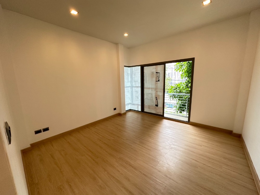 For SaleHousePattanakan, Srinakarin : S-PPPS101 For sale, single house, Perfect Place, Phatthanakan-Srinakarin, 2 floors, 69 sq m, usable area 200 sq m, 3 bedrooms, 3 bathrooms, 9 million 064-959-8900