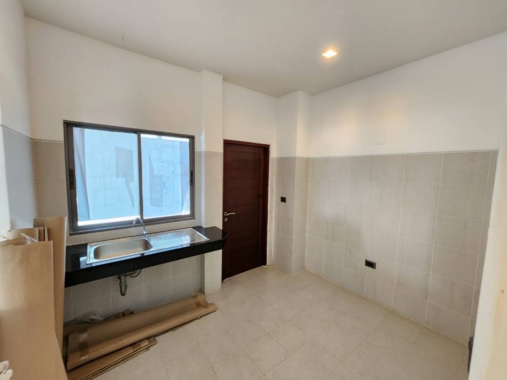 For SaleHousePattanakan, Srinakarin : S-PPPS101 For sale, single house, Perfect Place, Phatthanakan-Srinakarin, 2 floors, 69 sq m, usable area 200 sq m, 3 bedrooms, 3 bathrooms, 9 million 064-959-8900