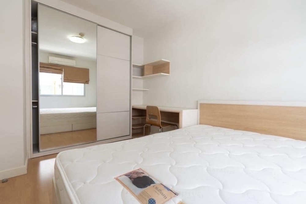 For RentCondoOnnut, Udomsuk : For rent: My Condo S52 (Sukhumvit 52), 36 sq m, 5th floor, separate kitchen, near BTS On Nut, walking distance, complete electrical appliances and furniture, price 12,000 baht.