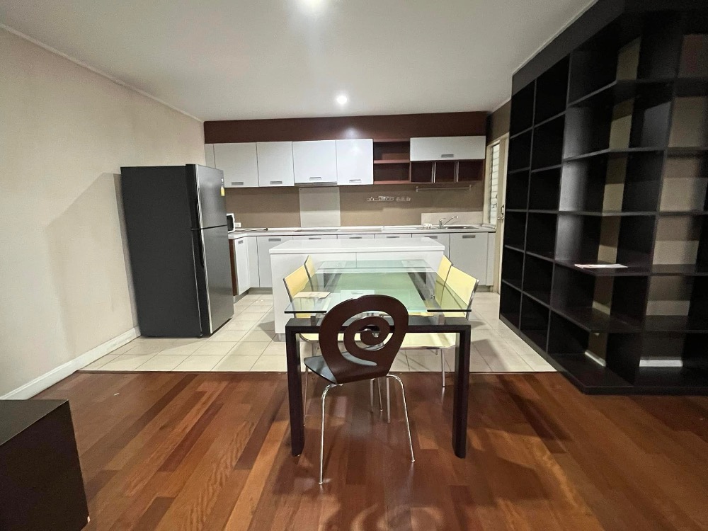 ให้เช่าคอนโดสาทร นราธิวาส : คอนโดให้เช่า 2 ห้องนอน 2 ห้องน้ำ 1 ห้องเก็บของ เบ็ลพาร์ค ซอยนราธิวาส 24 - สาทร ใกล้เซ็นทรัล พระราม 3