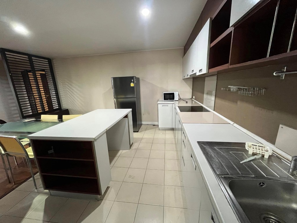 ให้เช่าคอนโดสาทร นราธิวาส : คอนโดให้เช่า 2 ห้องนอน 2 ห้องน้ำ 1 ห้องเก็บของ เบ็ลพาร์ค ซอยนราธิวาส 24 - สาทร ใกล้เซ็นทรัล พระราม 3