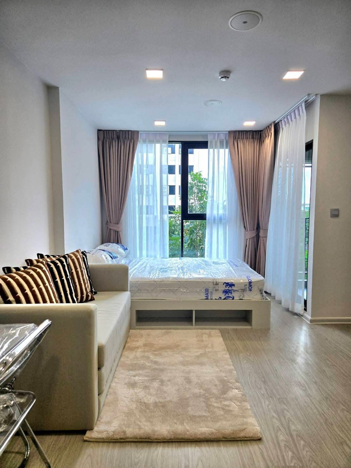 For RentCondoOnnut, Udomsuk : 🍀Condo for rent Atmoz Oasis Onnut near MRT Srinakarin, 1 bedroom, beautiful room, fully furnished, rent only 11000-