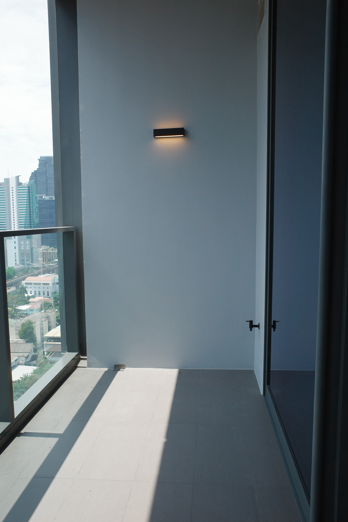 ให้เช่าคอนโดสาทร นราธิวาส : For RENT เช่า | TAIT Sathorn 12 - 1BR (67 sqm) 70,000 THB