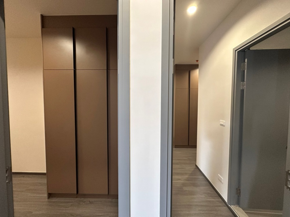 ขายคอนโดอ่อนนุช อุดมสุข : For sale ขายคอนโดใหม่มือหนึ่ง Ideo sukhumvit rama4 3 Bed ชั้น 32+ ราคา 19.99 ล้านบาท วิวสระ