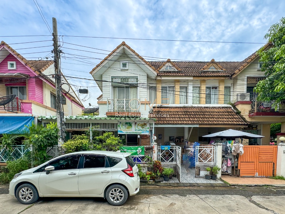 For SaleTownhomeMin Buri, Romklao : Townhouse Poonsin Thani 3 / 3 Bedrooms (FOR SALE), Poonsin Thani 3 / Townhouse 3 Bedrooms (FOR SALE) COF566