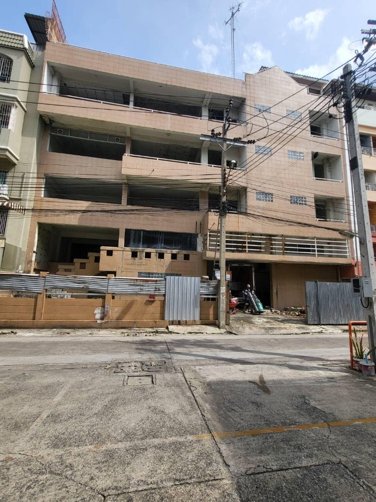 ขายอาคารพาณิชย์รัชดา ห้วยขวาง : อาคารสำนักงาน รัชดา 18 / 6 ชั้น (ขาย), Commercial Building Ratchada 18 / 6 Storey (FOR SALE) NUB683