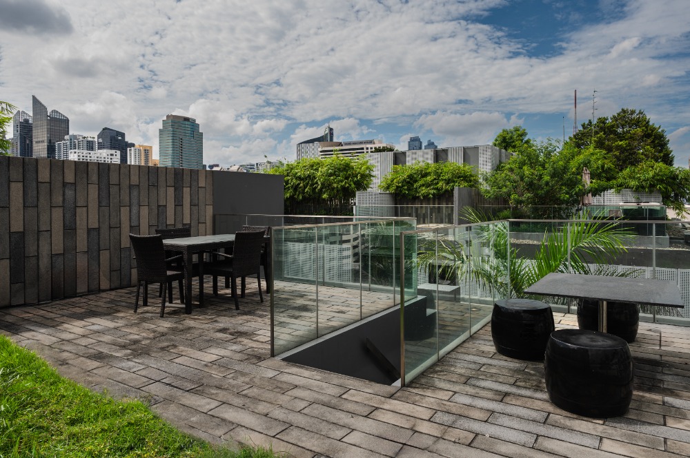 For SaleCondoSukhumvit, Asoke, Thonglor : 🔥🔥Siamese Gioia Sukhumvit FOR SALE | Fully-furnished, Private Garden with clear view, Peaceful & Private