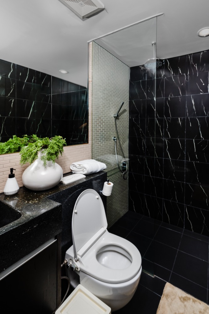 For SaleCondoSukhumvit, Asoke, Thonglor : 🔥🔥Siamese Gioia Sukhumvit FOR SALE | Fully-furnished, Private Garden with clear view, Peaceful & Private