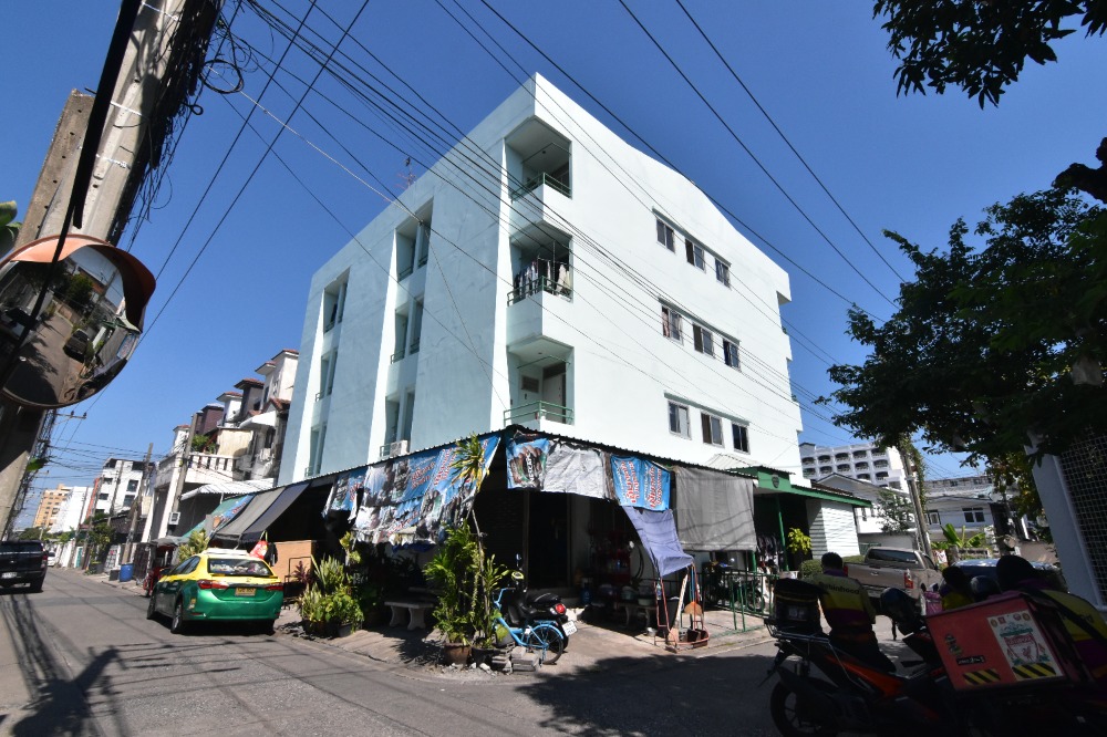 ขายกิจการโรงแรม & กิจการอพาร์ตเมนต์ลาดพร้าว101 แฮปปี้แลนด์ : ขาย อพาร์ทเม้น ลาดพร้าว 136 แปลงมุม ใกล้ The Mall บางกะปิ ทำเลทอง เหมาะสำหรับการลงทุน