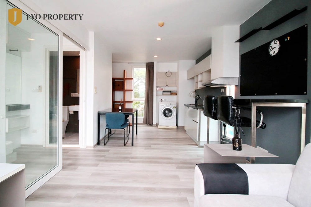 ขายคอนโดพัฒนาการ ศรีนครินทร์ : JY-S0651 - ห้องตกแต่งสวย เฟอร์ครบ หิ้วกระเป๋าเข้าอยู่ได้เลย