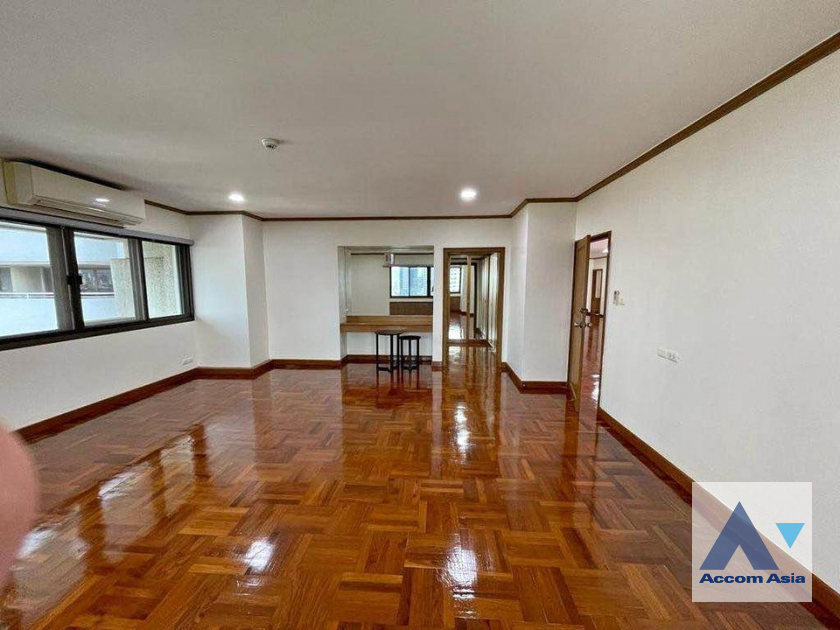 ให้เช่าคอนโดคลองเตย กล้วยน้ำไท : 🔼AccomA🔽 3 Beds Condominium for Rent in Sukhumvit,  BTS Nana at Tower Park