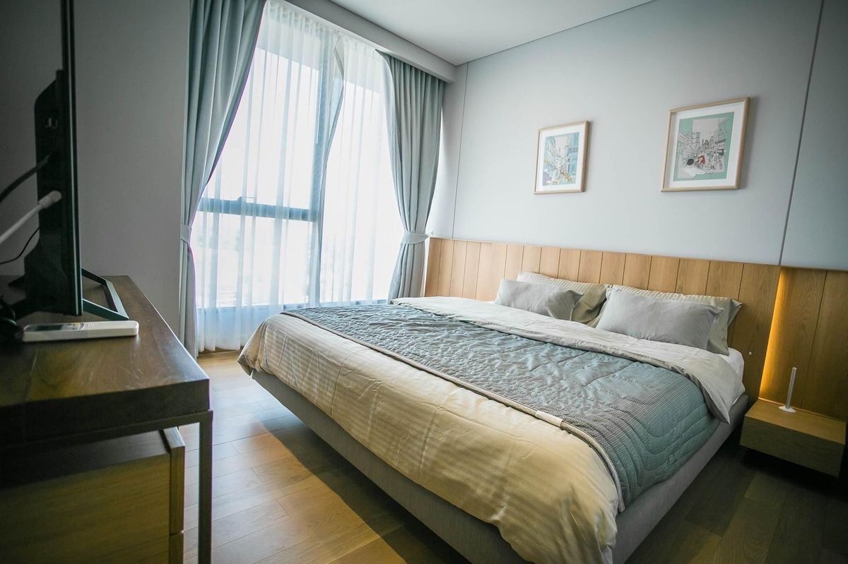 For RentCondoSukhumvit, Asoke, Thonglor : The Lumpini 24 | 1 Bedroom 38 sqm. There are many rooms. 📞 Line : @pukkhome (with @)