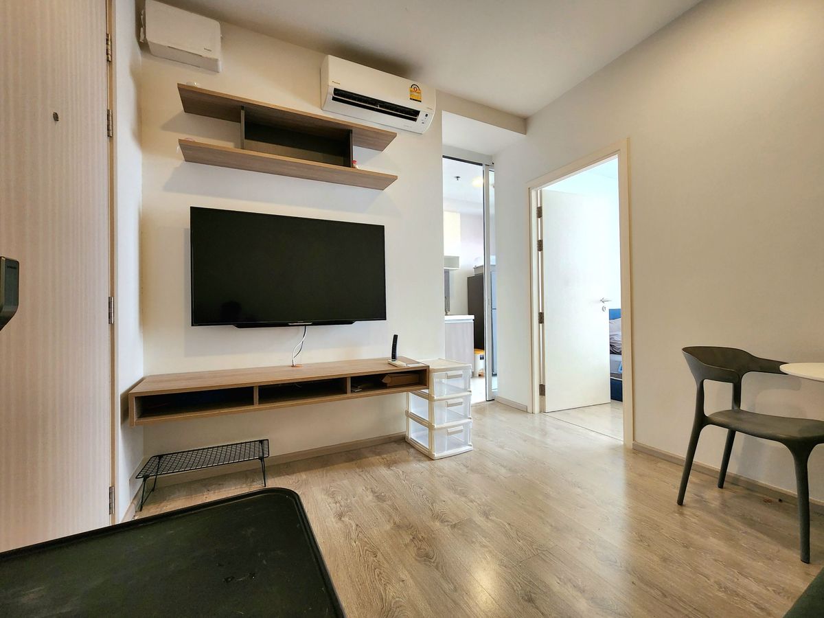 ให้เช่าคอนโดปิ่นเกล้า จรัญสนิทวงศ์ : สถานะตามภาพปก **ห้องว่างครับผม มีเครื่องซักผ้า ราคาคุยได้**ให้เช่า คอนโด The Tree Charan 30 ห้องสวย สะอาด หิ้วกระเป๋าใบเดียวเข้าอยู่ได้เลย 494.27