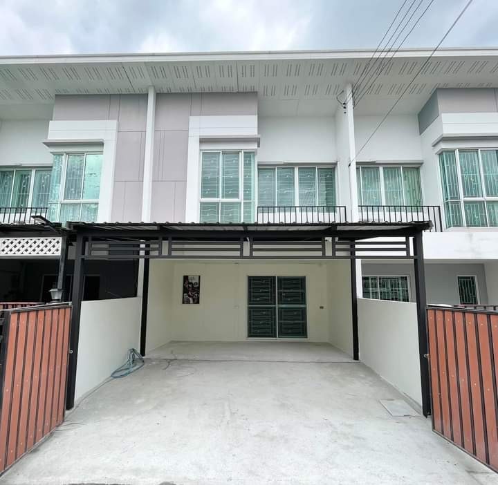 For SaleTownhomeNawamin, Ramindra : S-TBVSR101 Townhouse for sale, Blessville Village, Soi Ram Intra 117, size 19.30 sq m., 2 floors, usable area 76 sq m., 3 bedrooms, 2 bathrooms, 2.5 million, 064-959-8900