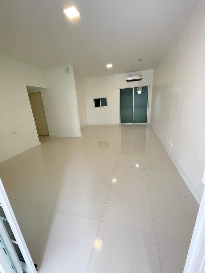 For SaleTownhomeNawamin, Ramindra : S-TBVSR101 Townhouse for sale, Blessville Village, Soi Ram Intra 117, size 19.30 sq m., 2 floors, usable area 76 sq m., 3 bedrooms, 2 bathrooms, 2.5 million, 064-959-8900