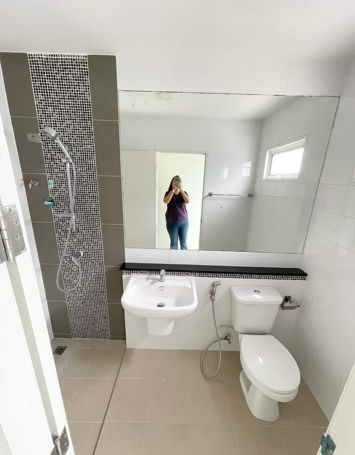 For SaleTownhomeNawamin, Ramindra : S-TBVSR101 Townhouse for sale, Blessville Village, Soi Ram Intra 117, size 19.30 sq m., 2 floors, usable area 76 sq m., 3 bedrooms, 2 bathrooms, 2.5 million, 064-959-8900