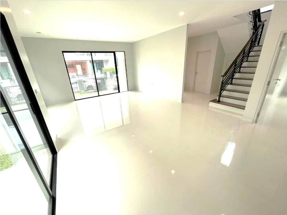 ขายบ้านปิ่นเกล้า จรัญสนิทวงศ์ : ขายบ้านเดี่ยว 2 ชั้น โครงการ เศรษฐสิริ จรัญฯ-ปิ่นเกล้า (Setthasiri Charan- Pinklao ) ใกล้ รพ ศิริราช เซ็นทรัลปิ่นเกล้า บ้านใหม่ ไม่เคยเข้าอยู่