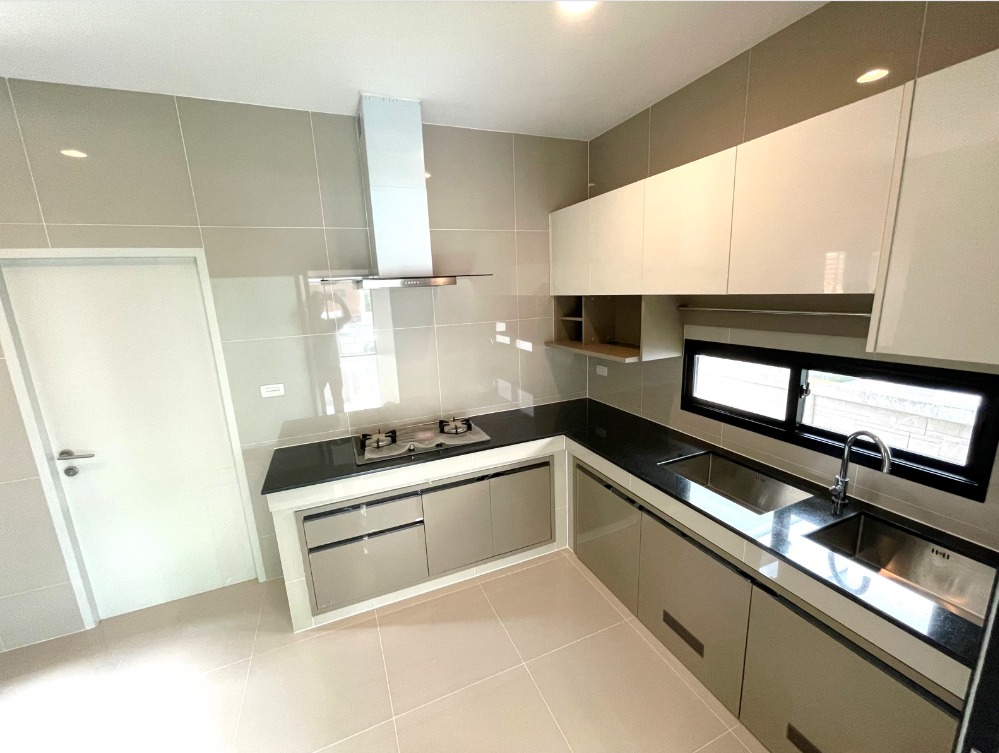 ขายบ้านปิ่นเกล้า จรัญสนิทวงศ์ : ขายบ้านเดี่ยว 2 ชั้น โครงการ เศรษฐสิริ จรัญฯ-ปิ่นเกล้า (Setthasiri Charan- Pinklao ) ใกล้ รพ ศิริราช เซ็นทรัลปิ่นเกล้า บ้านใหม่ ไม่เคยเข้าอยู่