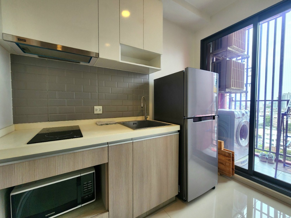 ให้เช่าคอนโดปิ่นเกล้า จรัญสนิทวงศ์ : สถานะตามภาพปก **ห้องว่างครับผม มีเครื่องซักผ้า ราคาคุยได้**ให้เช่า คอนโด The Tree Charan 30 ห้องสวย สะอาด หิ้วกระเป๋าใบเดียวเข้าอยู่ได้เลย 494.27