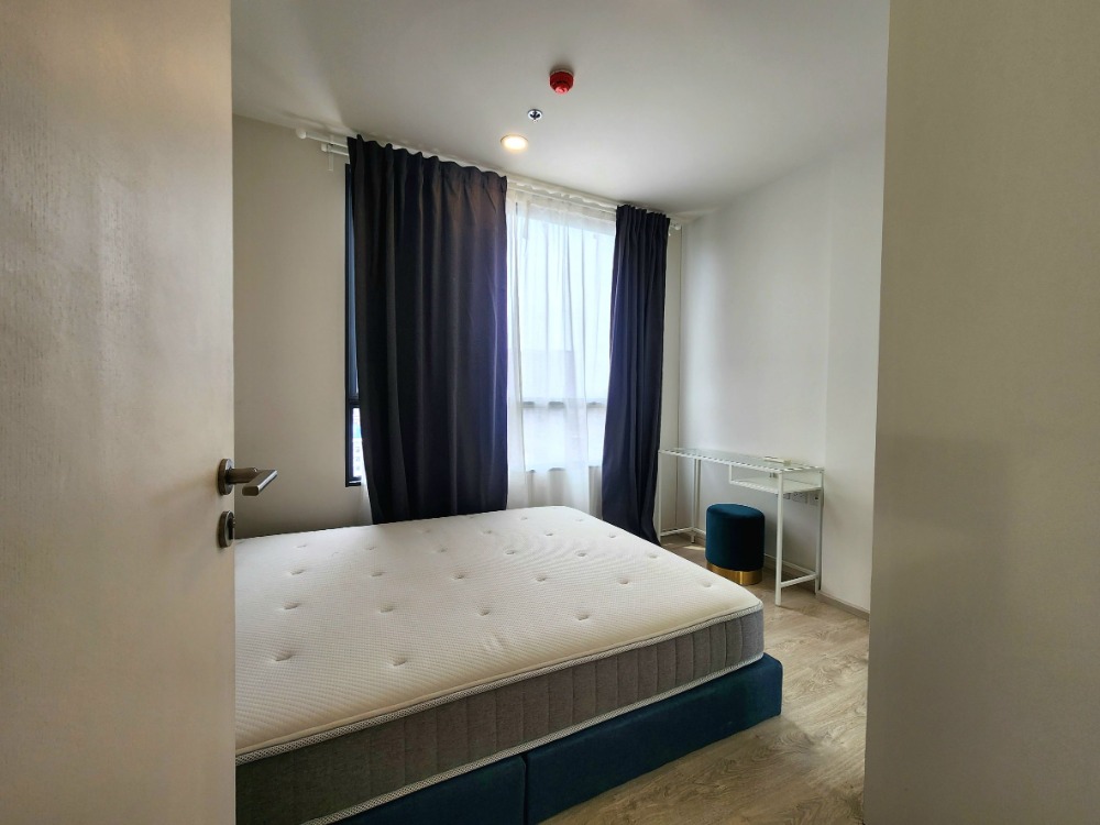 ให้เช่าคอนโดปิ่นเกล้า จรัญสนิทวงศ์ : สถานะตามภาพปก **ห้องว่างครับผม มีเครื่องซักผ้า ราคาคุยได้**ให้เช่า คอนโด The Tree Charan 30 ห้องสวย สะอาด หิ้วกระเป๋าใบเดียวเข้าอยู่ได้เลย 494.27