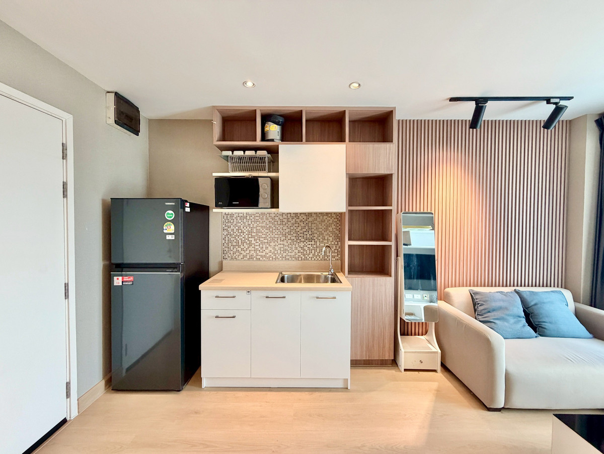 ให้เช่าคอนโดแจ้งวัฒนะ เมืองทอง : ให้เช่าคอนโด The Trust งามวงศ์วาน 1 ห้องนอน รีโนเวทแล้ว เปลี่ยนสุขภัณฑ์ใหม่ ใกล้สระว่ายน้ำส่วนกลาง วิวต้นไม้สวย ทำเลดีติดถนนใหญ่ ใกล้แคราย ม.เกษตร The Mall กระทรวงสาธารณสุข