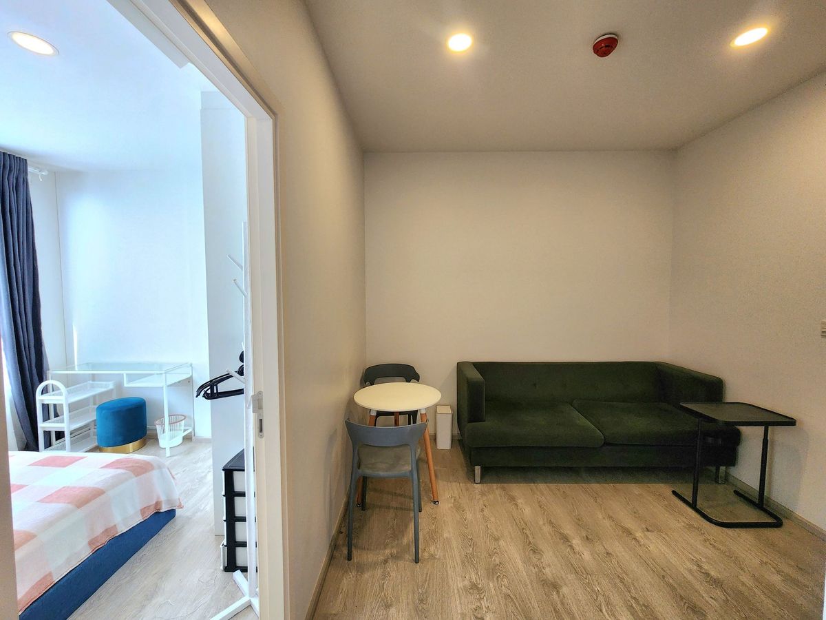 ให้เช่าคอนโดปิ่นเกล้า จรัญสนิทวงศ์ : สถานะตามภาพปก **ห้องว่างครับผม มีเครื่องซักผ้า ราคาคุยได้**ให้เช่า คอนโด The Tree Charan 30 ห้องสวย สะอาด หิ้วกระเป๋าใบเดียวเข้าอยู่ได้เลย 494.27