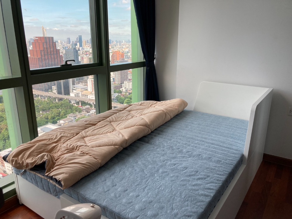 For RentCondoRatchathewi,Phayathai : Wish Signature Midtown Siam, beautiful room on high floor, beautiful view, not blocked, rent only 22,000 per month.