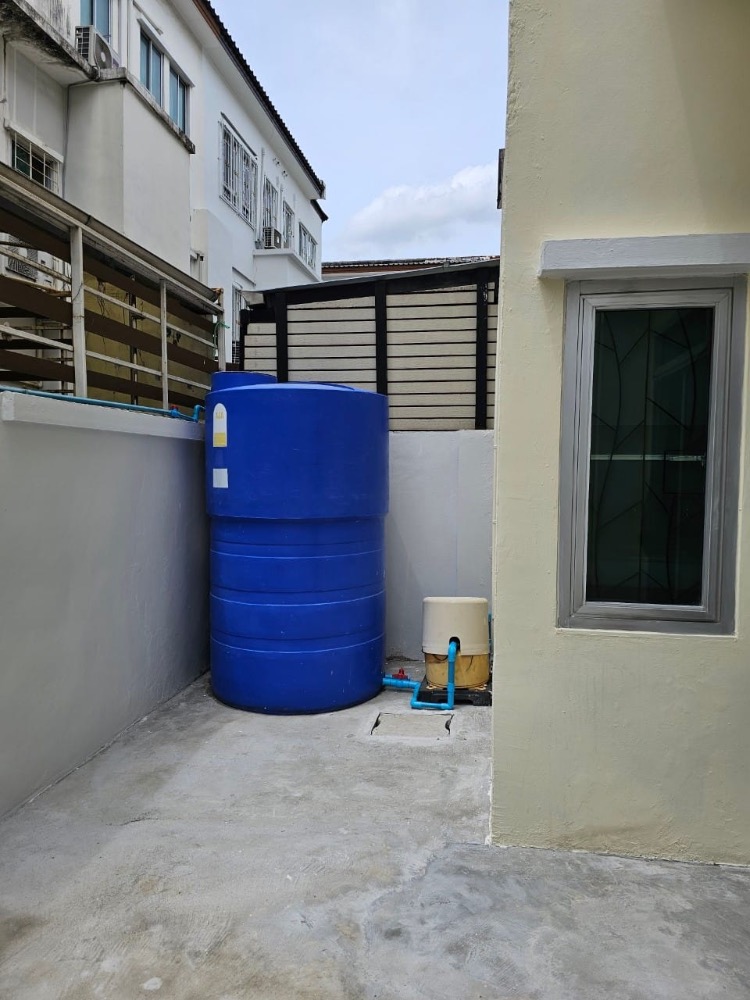 For SaleTownhomePattanakan, Srinakarin : K-5934 Urgent sale! Baan Klang Muang, The Royal Monaco Srinakarin - Phatthanakan, corner house, ready to move in