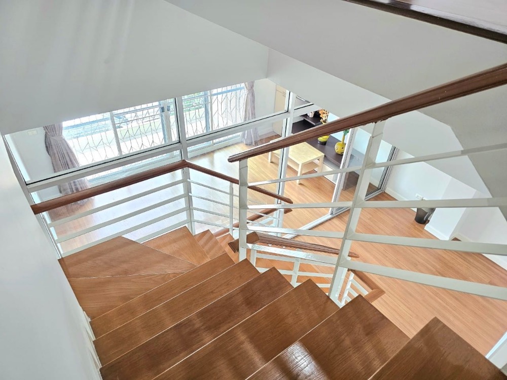 For SaleTownhomePattanakan, Srinakarin : K-5934 Urgent sale! Baan Klang Muang, The Royal Monaco Srinakarin - Phatthanakan, corner house, ready to move in