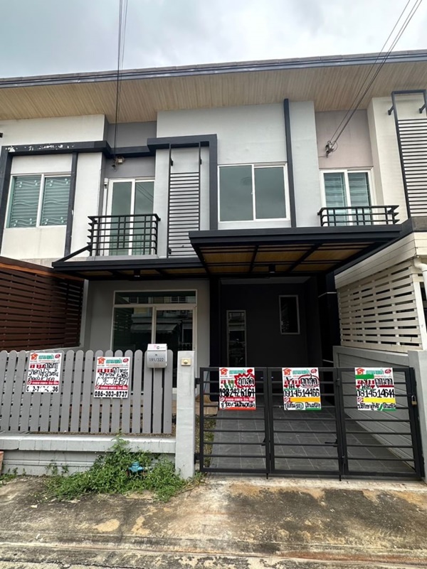 For SaleTownhomeMin Buri, Romklao : Townhouse for sale, Saphan Sung, Ratchadaphisek Road