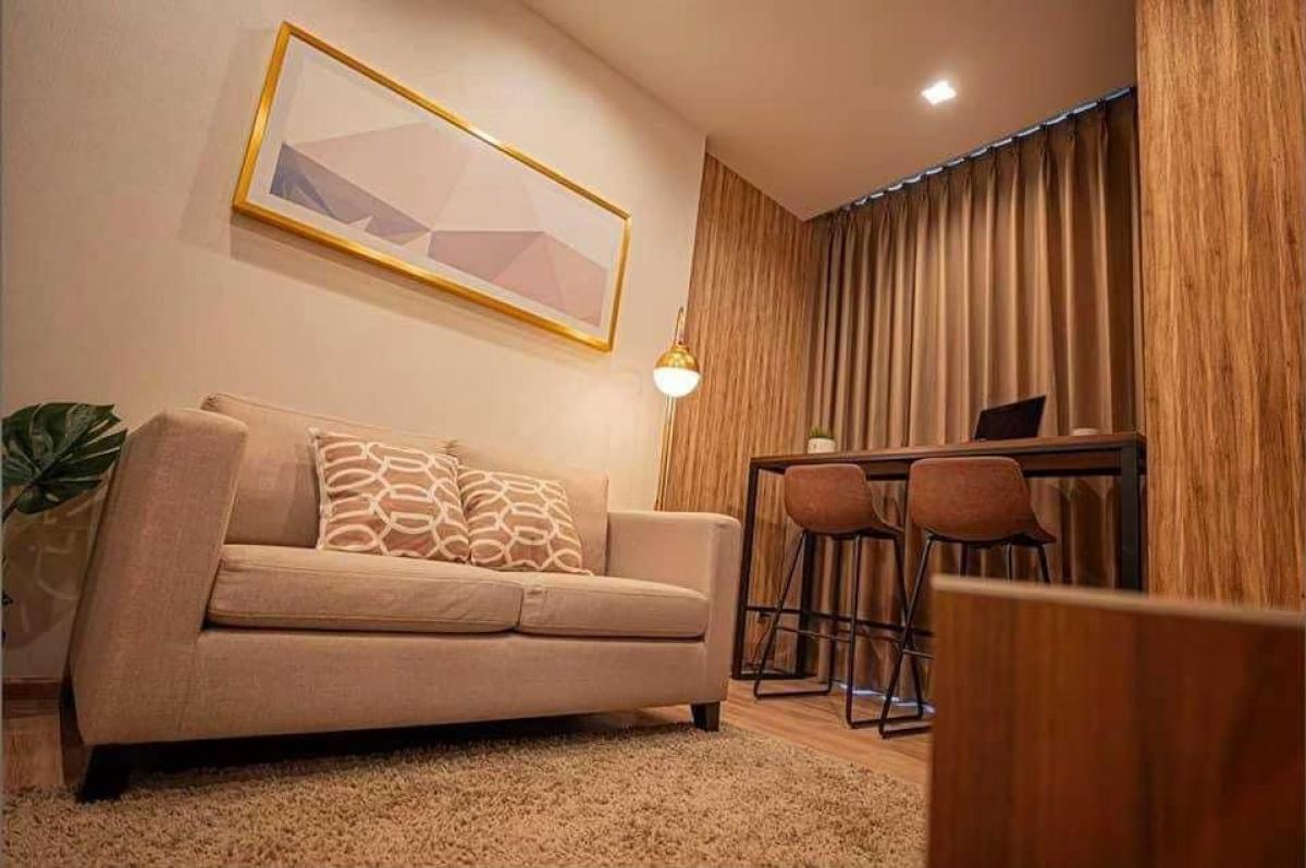 ขายคอนโดสะพานควาย จตุจักร : 📢👇Sell with tenant affordable and worth for living or investing near BTS Remark: If buy for living  the present tenant can move out with prior notice before the lease expires, as it has already been specified in the lease agreement.