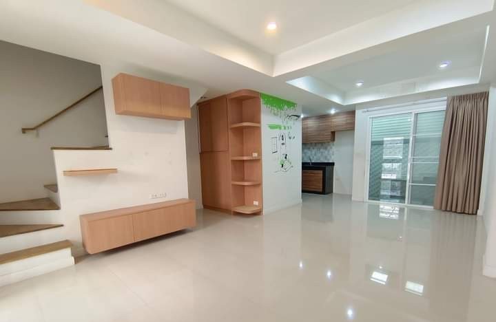 ขายทาวน์โฮมเกษตร นวมินทร์ ลาดปลาเค้า : ✅ S-IBVK101 ✅ Line : @p2nproperty