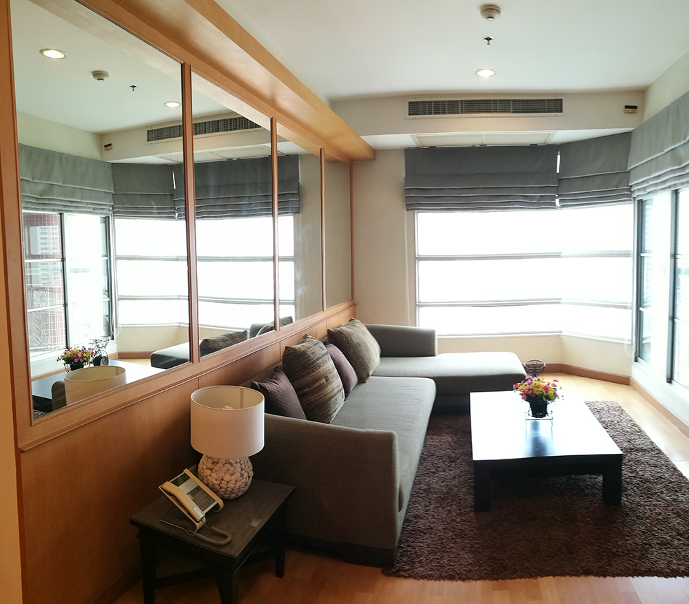 ให้เช่าคอนโดสุขุมวิท อโศก ทองหล่อ : CitiSmart Sukhumvit 18 - Fully Furnished 2 Beds Condo for Rent!