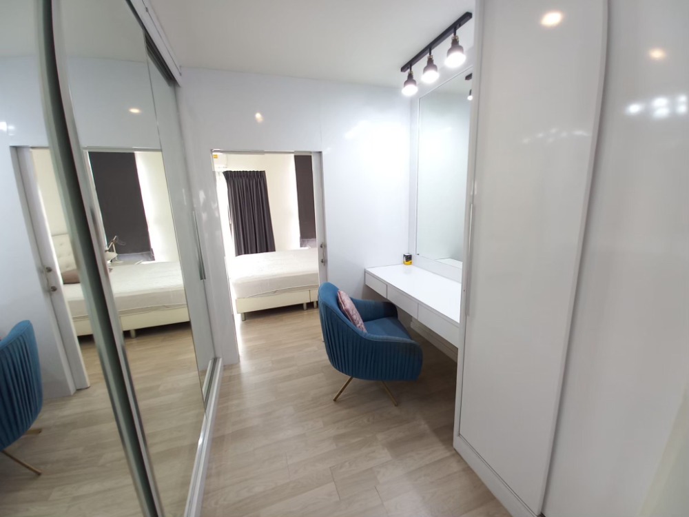 For RentTownhomePattanakan, Srinakarin : For rent: Patio Srinakarin-Rama 9