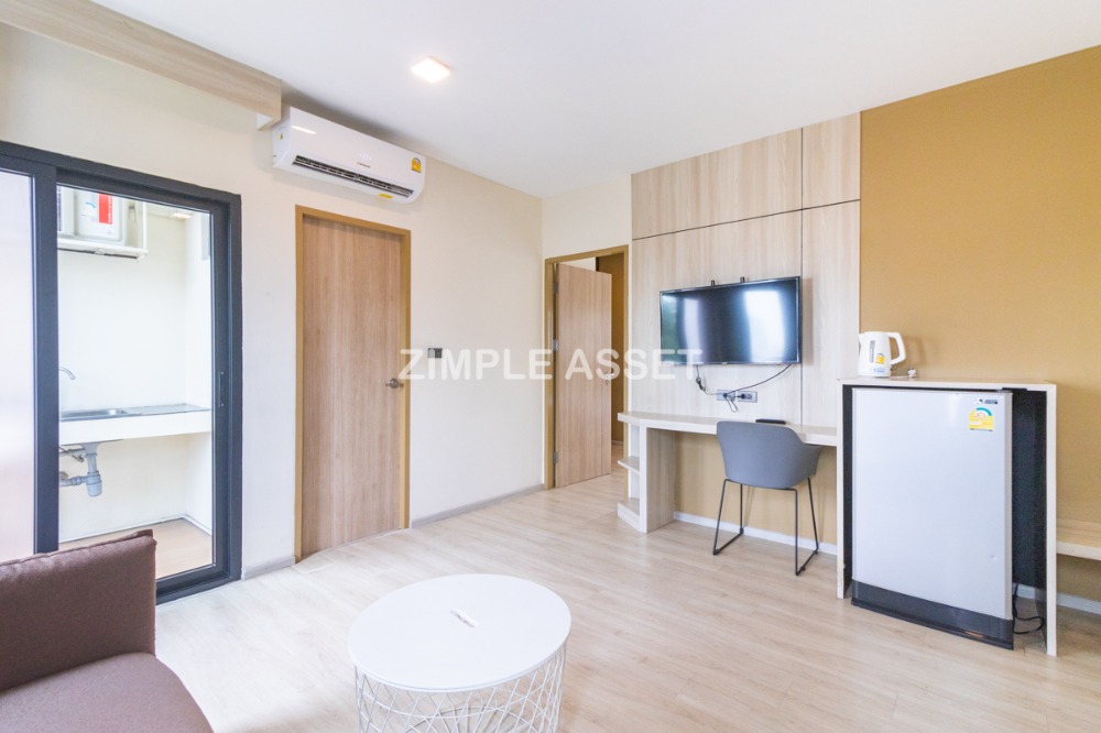 ให้เช่าวงเวียนใหญ่ เจริญนคร : Line @zimple_asset ที่พักรายวันและรายเดือน ย่านวงเวียนใหญ่ ห้องสวยพร้อมเฟอร์นิเจอร์ครบครัน สามารถย้ายเข้าอยู่ได้เลย มีที่จอดรถ ฟิตเนสและสระว่ายน้ำใช้บริการฟรี เพียง 650 m. จากBTSวงเวียนใหญ่