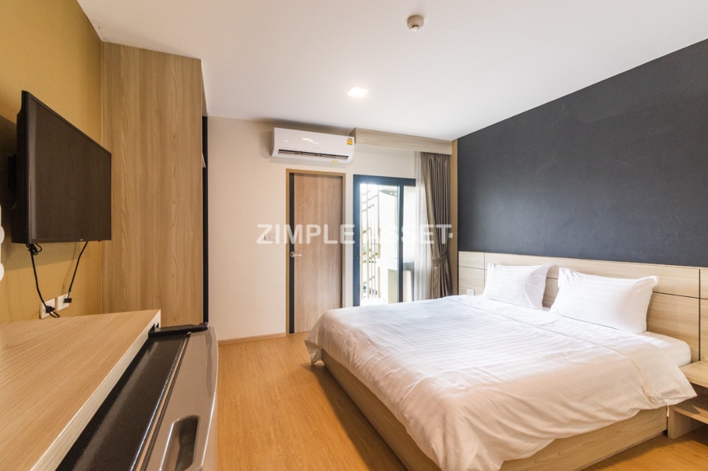 ให้เช่าวงเวียนใหญ่ เจริญนคร : Line @zimple_asset ที่พักรายวันและรายเดือน ย่านวงเวียนใหญ่ ห้องสวยพร้อมเฟอร์นิเจอร์ครบครัน สามารถย้ายเข้าอยู่ได้เลย มีที่จอดรถ ฟิตเนสและสระว่ายน้ำใช้บริการฟรี เพียง 650 m. จากBTSวงเวียนใหญ่