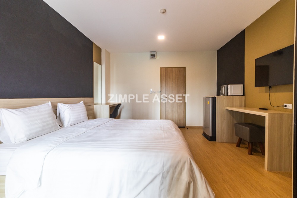 ให้เช่าวงเวียนใหญ่ เจริญนคร : Line @zimple_asset ที่พักรายวันและรายเดือน ย่านวงเวียนใหญ่ ห้องสวยพร้อมเฟอร์นิเจอร์ครบครัน สามารถย้ายเข้าอยู่ได้เลย มีที่จอดรถ ฟิตเนสและสระว่ายน้ำใช้บริการฟรี เพียง 650 m. จากBTSวงเวียนใหญ่