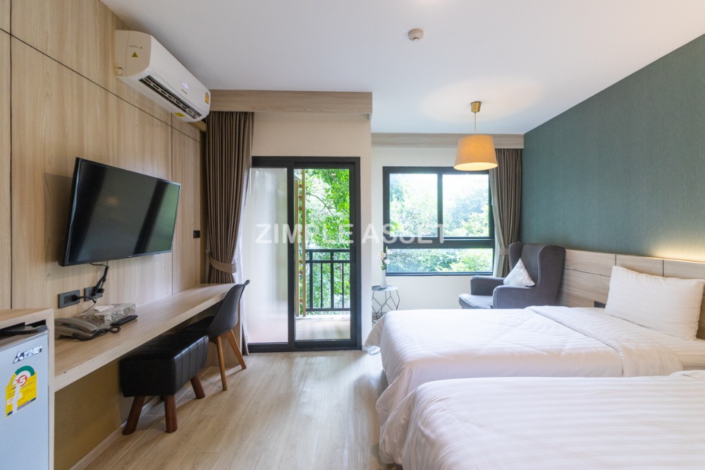 ให้เช่าวงเวียนใหญ่ เจริญนคร : Line @zimple_asset ที่พักรายวันและรายเดือน ย่านวงเวียนใหญ่ ห้องสวยพร้อมเฟอร์นิเจอร์ครบครัน สามารถย้ายเข้าอยู่ได้เลย มีที่จอดรถ ฟิตเนสและสระว่ายน้ำใช้บริการฟรี เพียง 650 m. จากBTSวงเวียนใหญ่